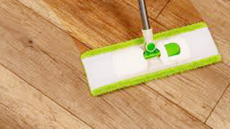 What Is the Best Homemade Laminate Floor Cleaner?